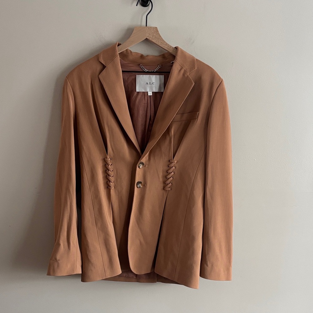 A.L.C. • Women's Camel oversized blazer